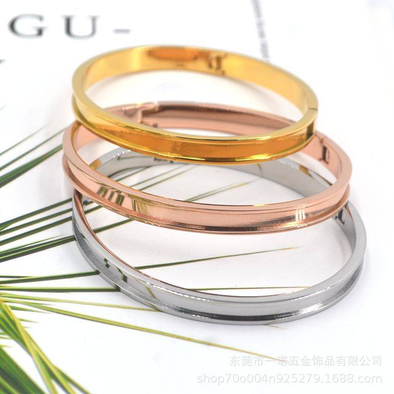 in stock stainless steel round closed leather bracelet groove handmade fabric hardware bracelet DIY bracelet embryo manufacturers