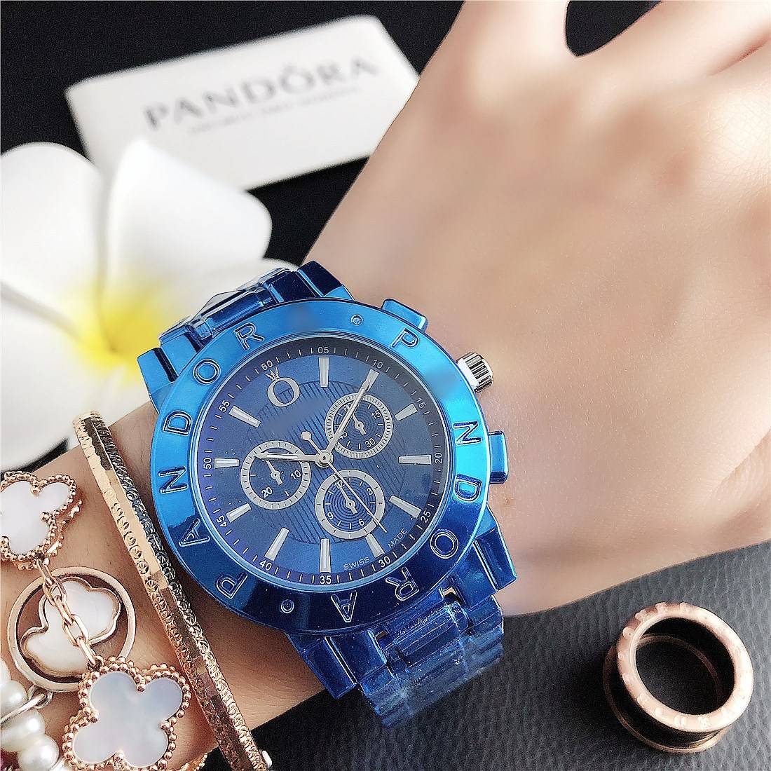 Trendy wristwatch couple watch South Korea elegant style men's and women's alloy fashion watch fast delivery