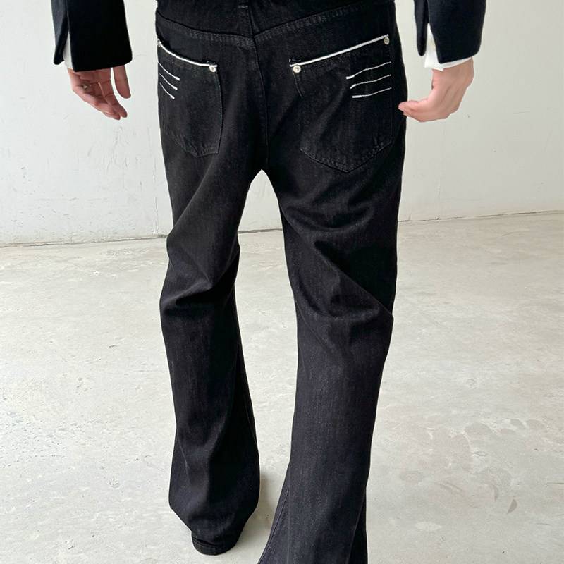 Men's trendy black raw denim jeans, loose straight fit, embroidered, high street American style, cleanfit, slightly flared pants