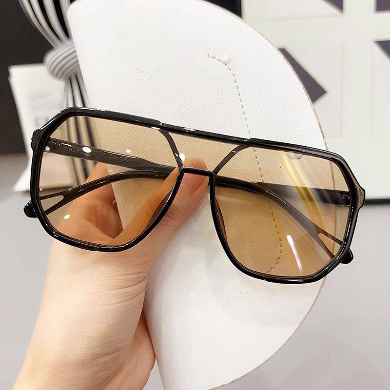 New stylish brown one-piece sunglasses for men, trendy large-frame sunglasses that make the face look smaller, high-end UV protection glasses for women