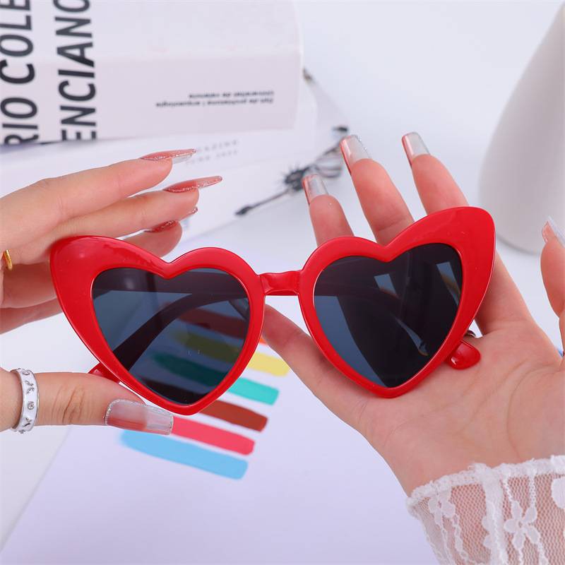 New Peach Heart Sunglasses Cross-border European and American Party Alien Love Glasses Internet Popular Street Photoshoot Fashion Women's Sunglasses
