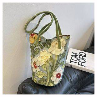 Oxford Cloth Three-Dimensional Bucket Bag for Summer Outings, Handbag with Factory Oil Painting Floral Design, Versatile Large-Capacity Shoulder Bag