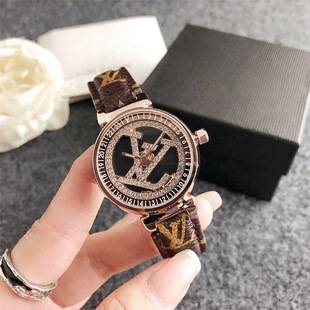 2026 Luxury Women's Watch with Rotatable Dial, High-End Brown Leather Vintage Retro Ladies' Watch