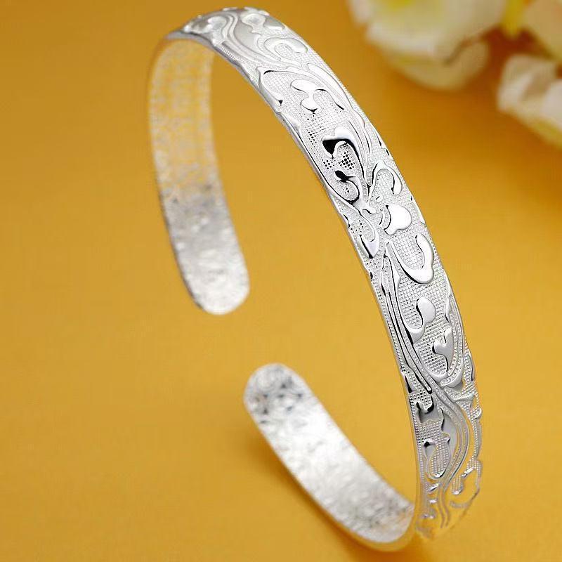 925 Imitation Silver Plated Silver Bracelet for Women, Original Silver Bracelet with Flowers, Glossy Bracelet for Mother as a Mid-Autumn Festival Gift