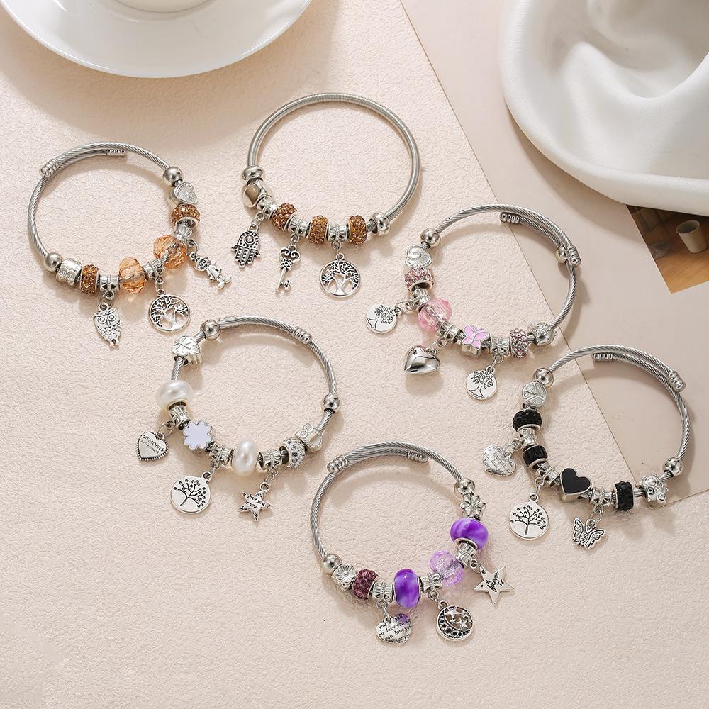 Cross-Border Popular Hot-Selling Panjia Key and Lock High-End Crown Pendant Beaded Accessible Luxury Elastic Bracelet DIY Women