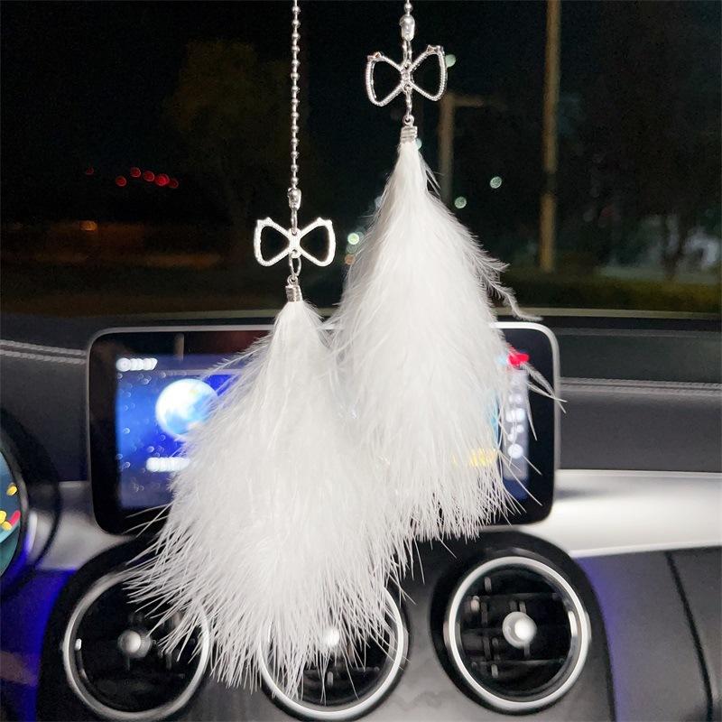 Car Pendant, Car-mounted Beautiful Feather Pendant, Creative Rearview Mirror, Car Pendant, Decoration, Car Supplies