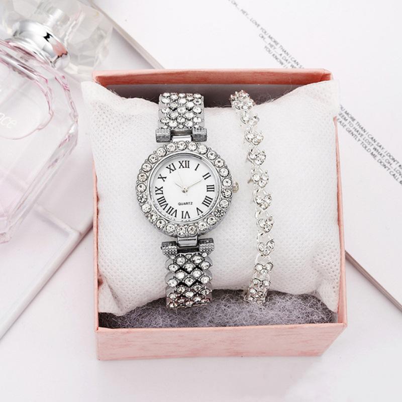 Foreign trade hot fashion Roman pattern Diamond women's watch women's watch quartz watch bracelet women's watch manufacturer in stock