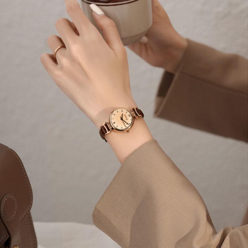 New style watch women's retro British style niche light luxury fashion high sense female student round Digital Belt small