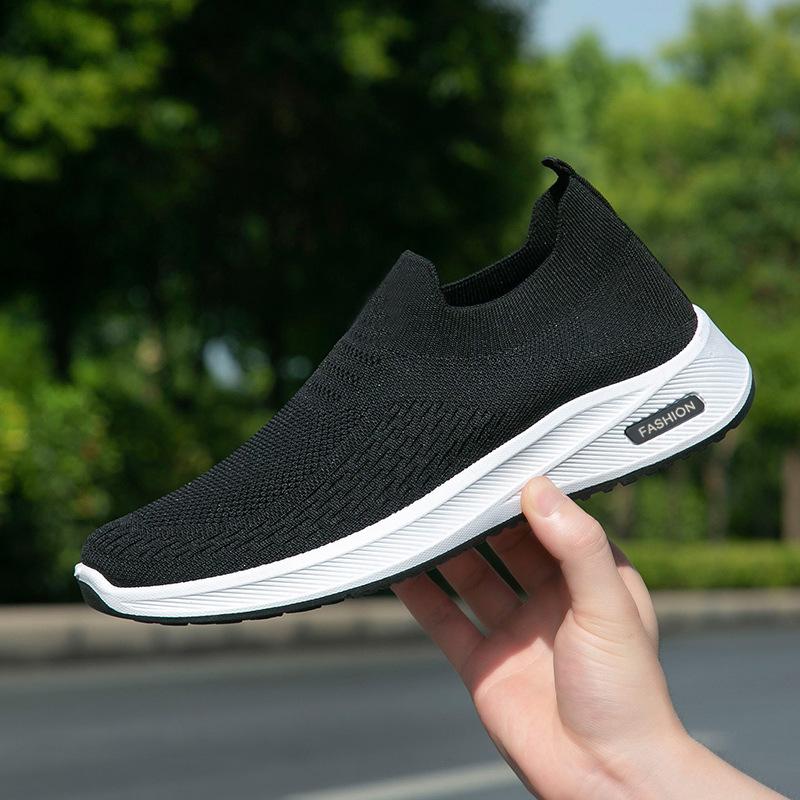 Foreign Trade Socks and Shoes Men's 2025 Spring New Slip-On Men's Sports Shoes Soft Sole Breathable Casual Shoes Dropshipping