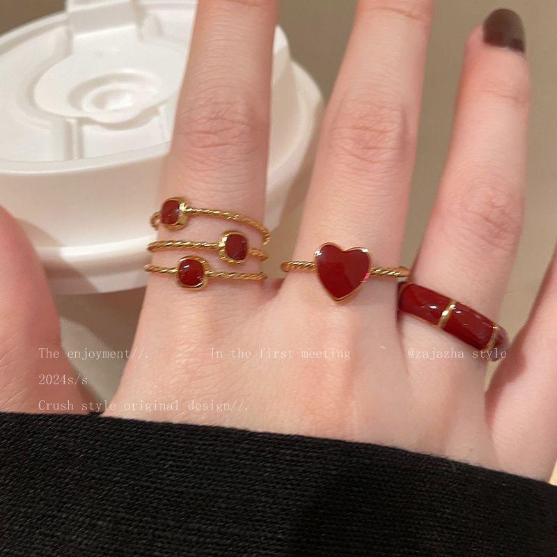 Ankora Red Heart-Shaped Enamel Ring for Women, New Light Luxury Retro Index Finger Ring, Fashionable and Stylish Personality Ring