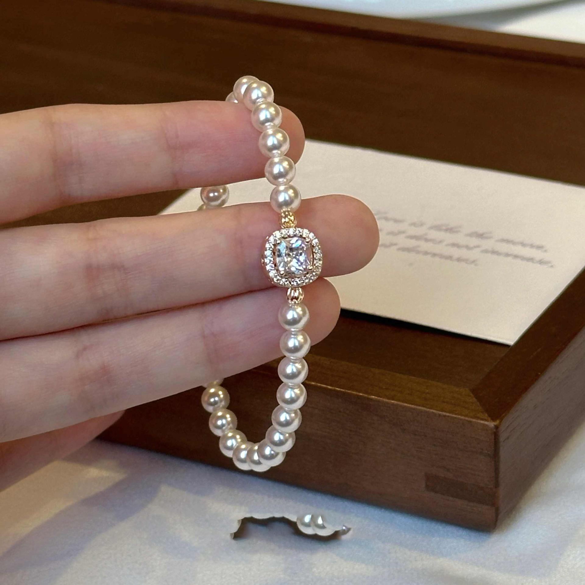 French-Style Sparkling Small Sugar Cube Swarovski Pearl Bracelet, Fashionable and Versatile, Full of Diamonds, Light Luxury, High-End Jewelry