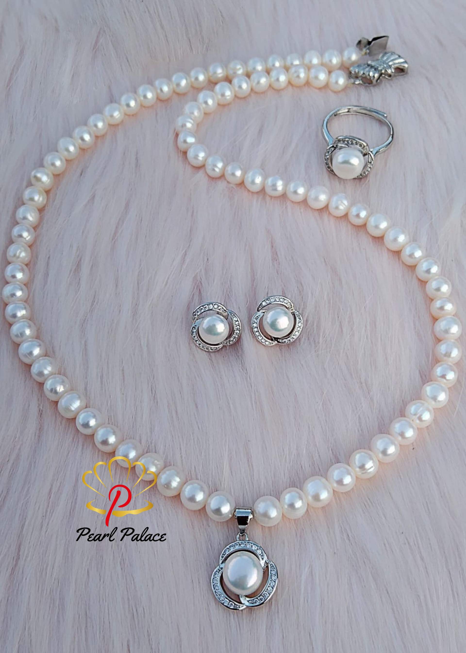 Elegant White Pearl Pendant Set