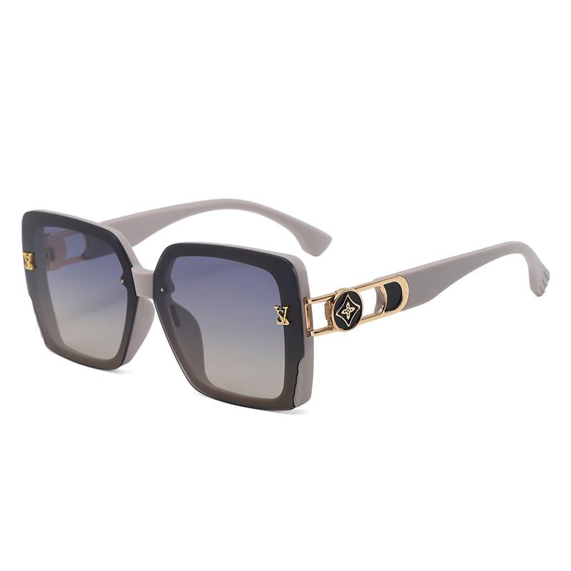 25 New In-Stock Fashionable Light Luxury Women's Sunglasses with a High-End Retro Trendy Square Frame That Makes the Face Appear Smaller, Large Frame Sunglasses