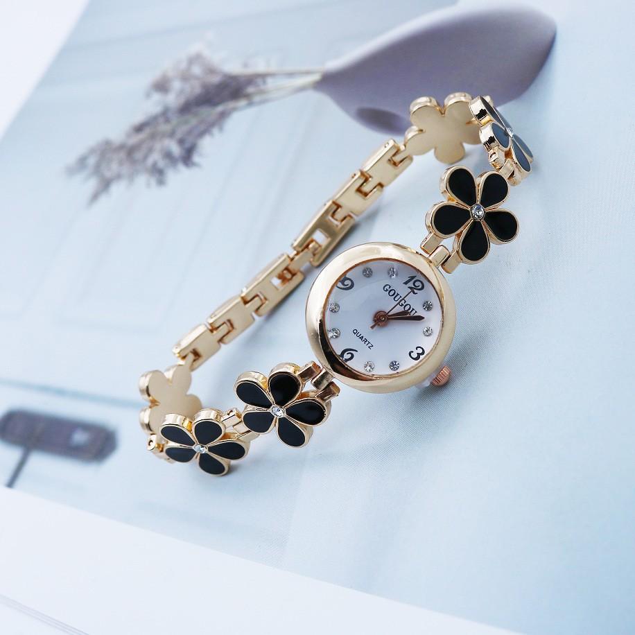 New Foreign Trade Korean-style Niche Women's Watch Bracelet Watch Women's Petal Pattern Bracelet Watch Women's Quartz Watch
